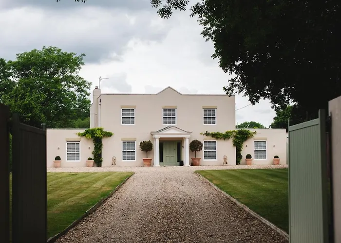 Large Country House - Hot Tub - Pool Table - Bbq - 5 Bedrooms - Log Burner